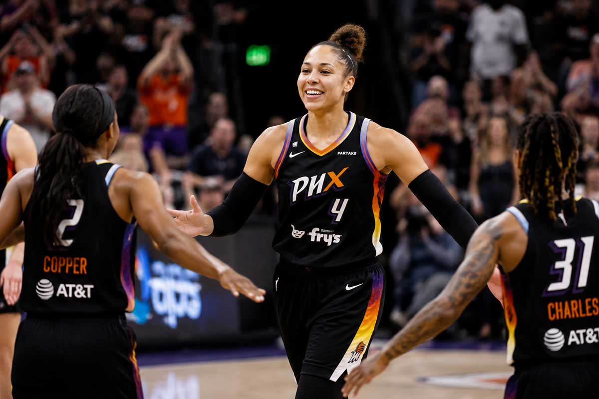 La WNBA retire le cannabis de sa liste des substances interdites : un tournant pour le sport professionnel